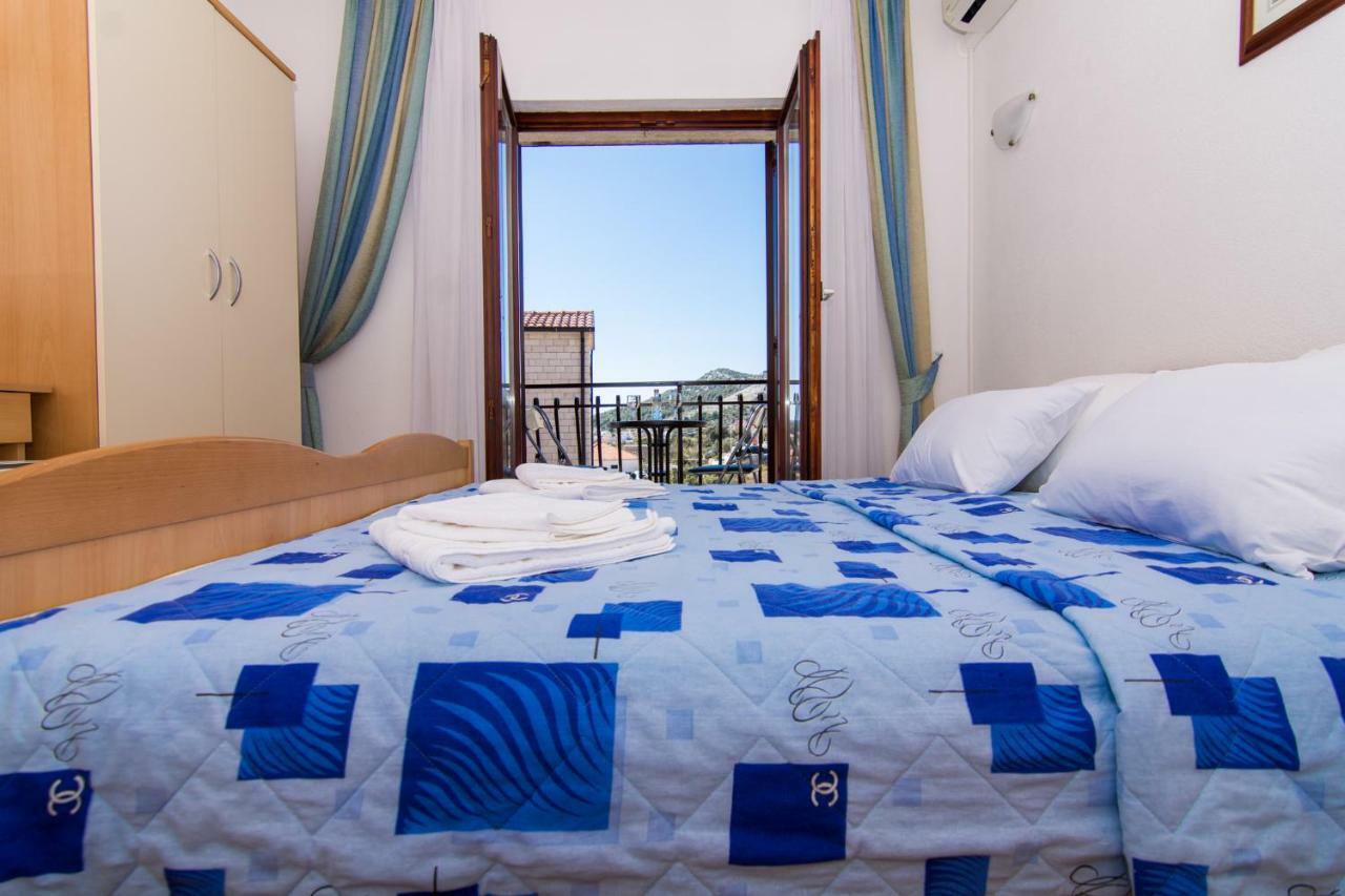 Apartments Jozic Seget Vranjica Esterno foto