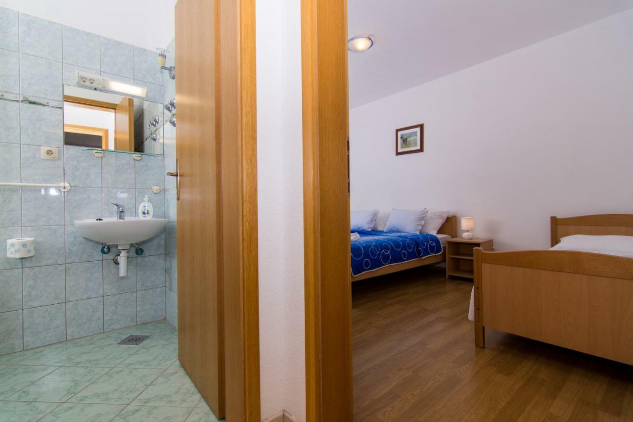 Apartments Jozic Seget Vranjica Esterno foto